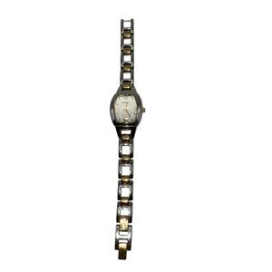 Fossil F2 Silver Tone Oval FaceCase Link Bracelet Band Watch Stainless Steel
